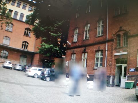 Verpixelung umherstehender Personen