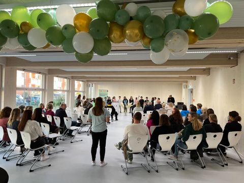 Schlüsselübergabe Holz-MEB Astrid-Lindgren-Grundschule