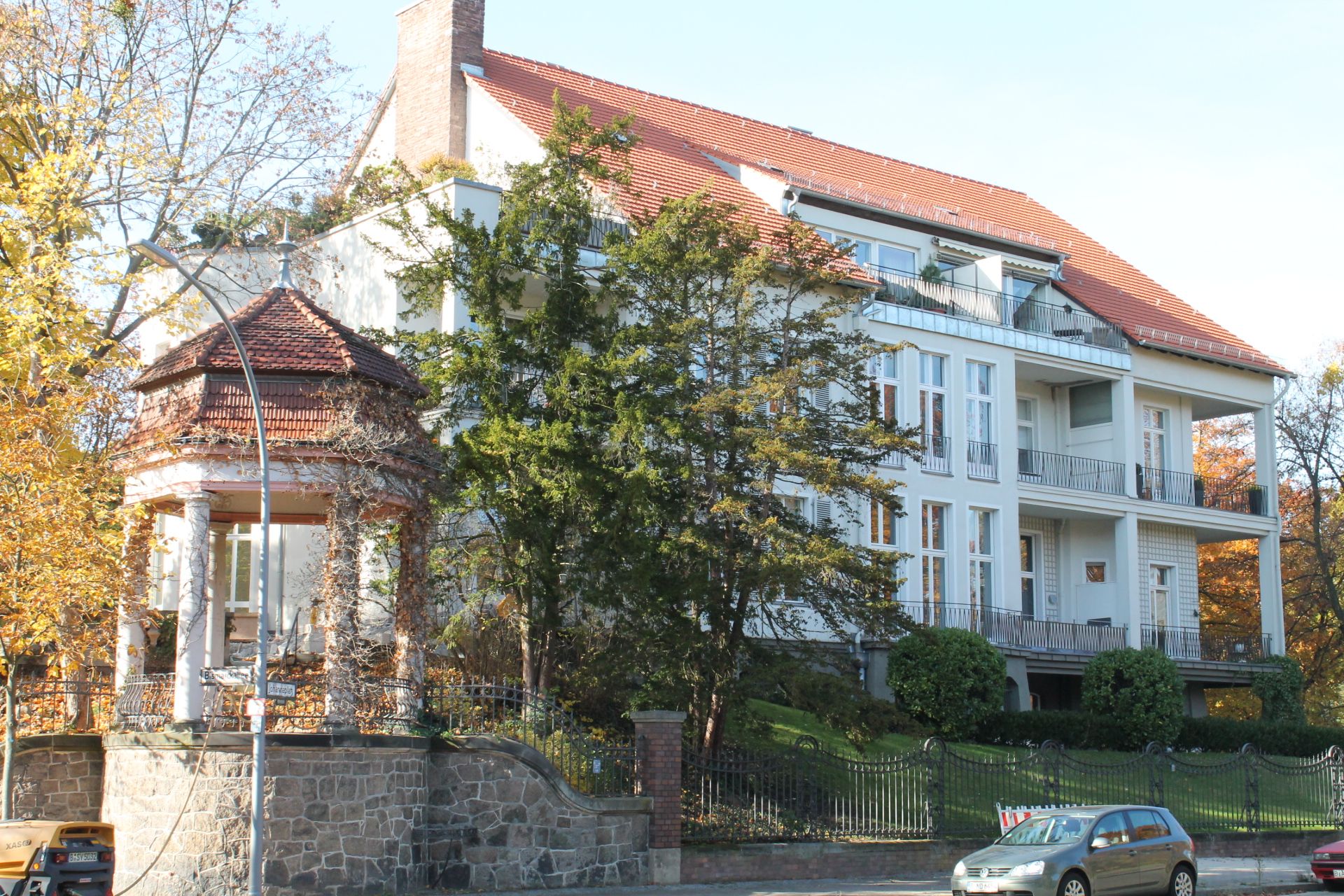 Villa Griebenow, Bismarckallee 13, 10.2015