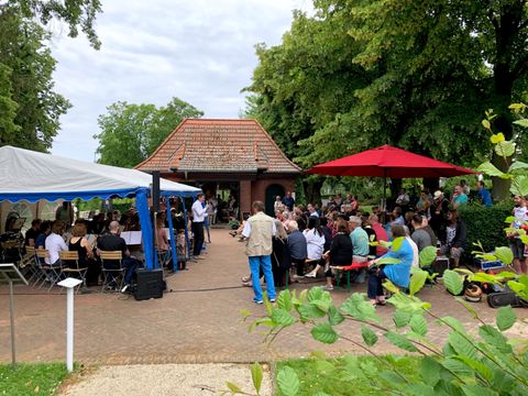 Promenadenkonzert Landhausgarten (Bild: Musikschule Spandau )