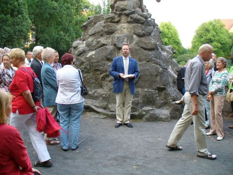 Abschluss auf dem Rüdesheimer Platz, Foto: KHMM