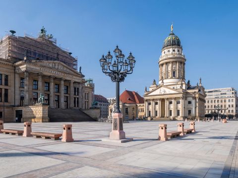 Ansicht des fertiggestellten Gendarmenmarkts (Bild: Ole Bader / sandwichpicker-berlin.com)