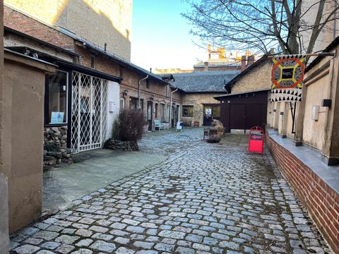 251. Kiezspaziergang - Hinterhof
