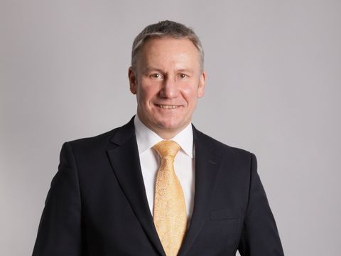 Thomas Schrötter lächelnd