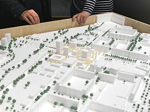 Modell von Neu-Hohenschoenhausen mit neuem Zentrum