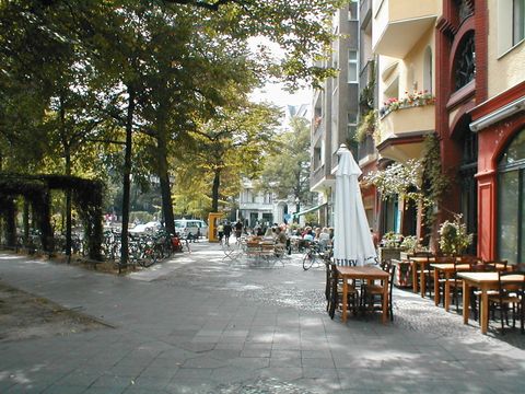 Stuttgarter Platz an der Windscheidstraße, 11.9.2004, Foto: KHMM