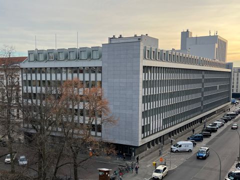 Gerichtsgebäude