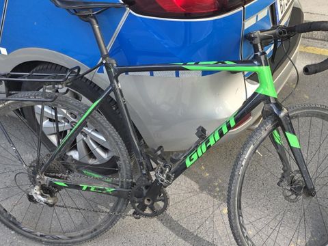 Schwarz-grünes Herrenfahrrad