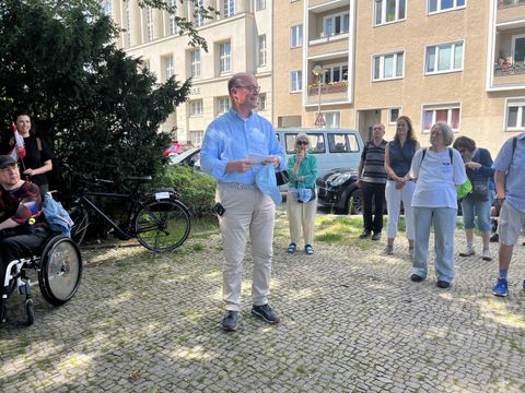 258.Kiezspaziergang - Herz