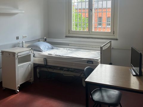 Krankenzimmer im JVK