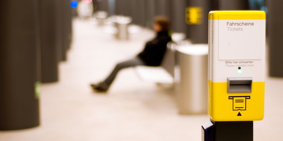 Fahrscheinentwerter auf dem U-Bahnhof Bundestag