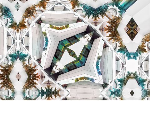 Foto der Ausstellung: Kaleidoskop - verwirrende Stadtansichten