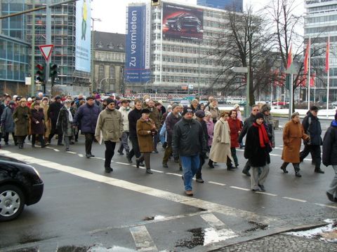 Am Ernst-Reuter-Platz auf dem Weg zum TU-Gelände, Foto: KHMM
