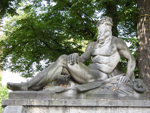 Brunnenskulptur