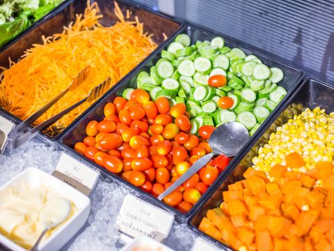 Vegetarisches Essen in der Schulkantine