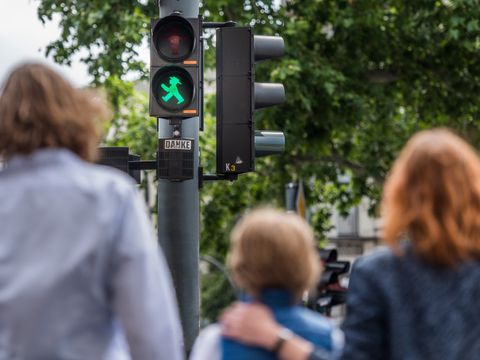 grüne Fußgängerampel