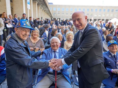 Enthüllung Gedenktafel