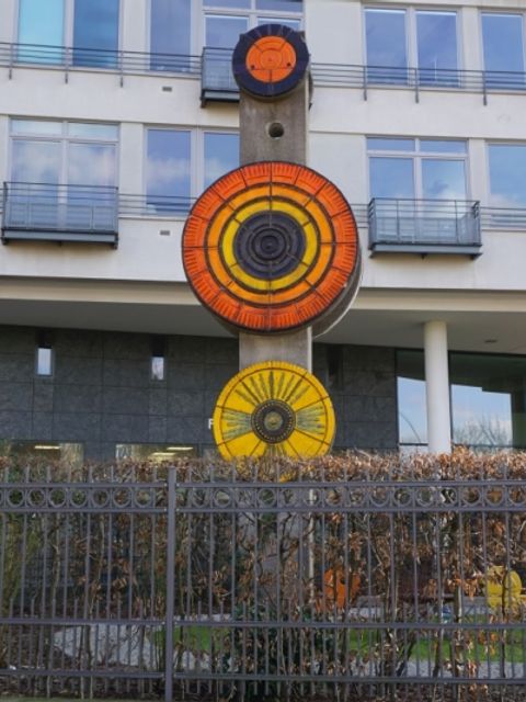 Uhlandstraße Skulptur Das Ding, Kiezspaziergang 10.03.2018 (Bild: BA-CW, ML)