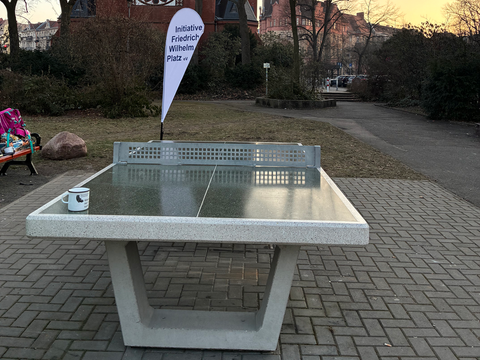 Tischtennisplatte am Friedrich-Wilhelm-Platz