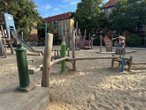 Spielplatz Ludwig-Barnay-Platz