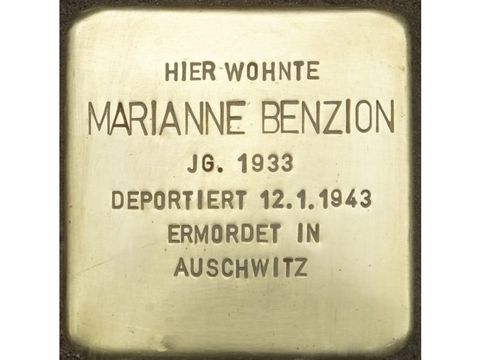 Stolperstein Marianne Benzion (Bild: Stolpersteine-Initiative CW, H.-J. Hupka)