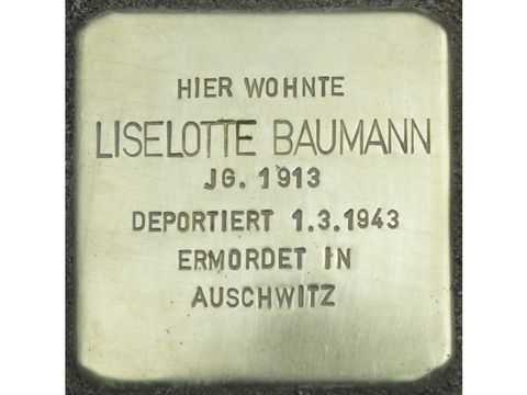 Stolperstein Lieselotte Baumann (Bild: Stolpersteine-Initiative CW, H.-J. Hupka)