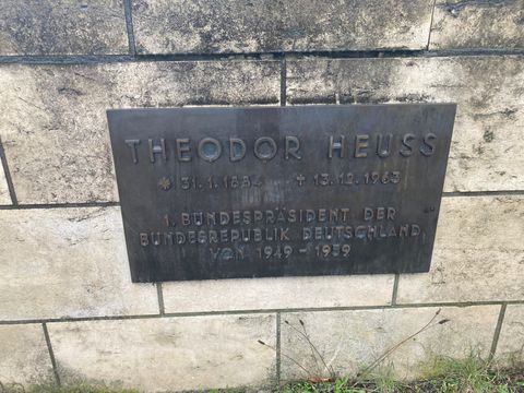 Gedenktafel für Theodor Heuss