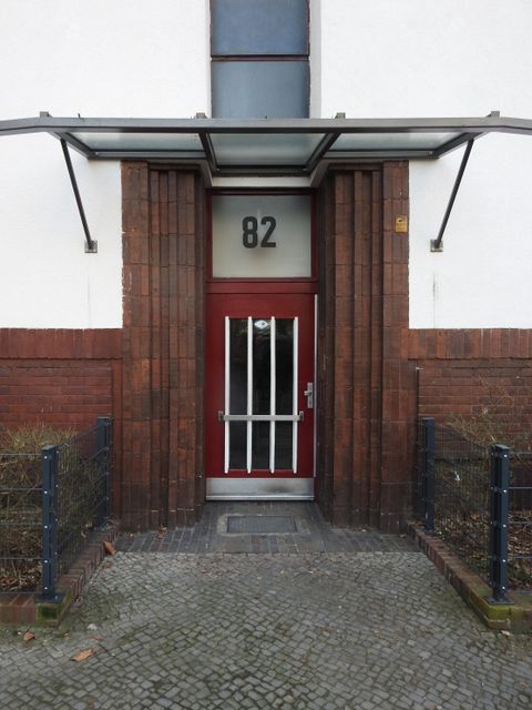 Hauseingang Paulsborner Straße 82
