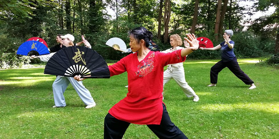 Tai Ji Quan mit Fächer - im Park mit Dr. Kuan-wu Lin