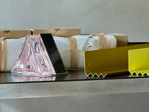 Lola light and catastrophe shelves