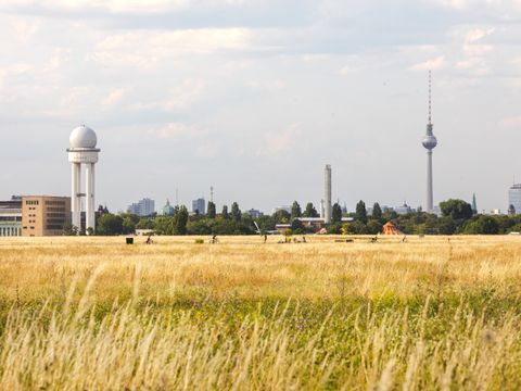 Tempelhofer Feld