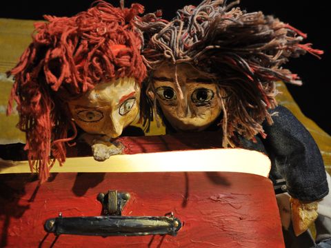 Puppentheater Fingerleicht: »Pünktchen und Anton«