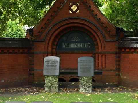 Gräber der Familie Conrad