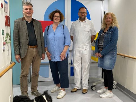 Sana Klinikum: Bezirksstadträtin Camilla Schuler besucht den Campus Lichtenberg