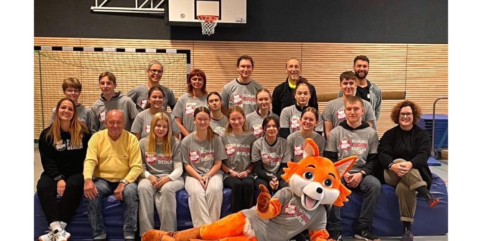 2023-10-27-pm-stadtraetin-besucht-kitasportfest-auf-dem-gruenen-campus-malchow-ba-lichtenberg.jpg