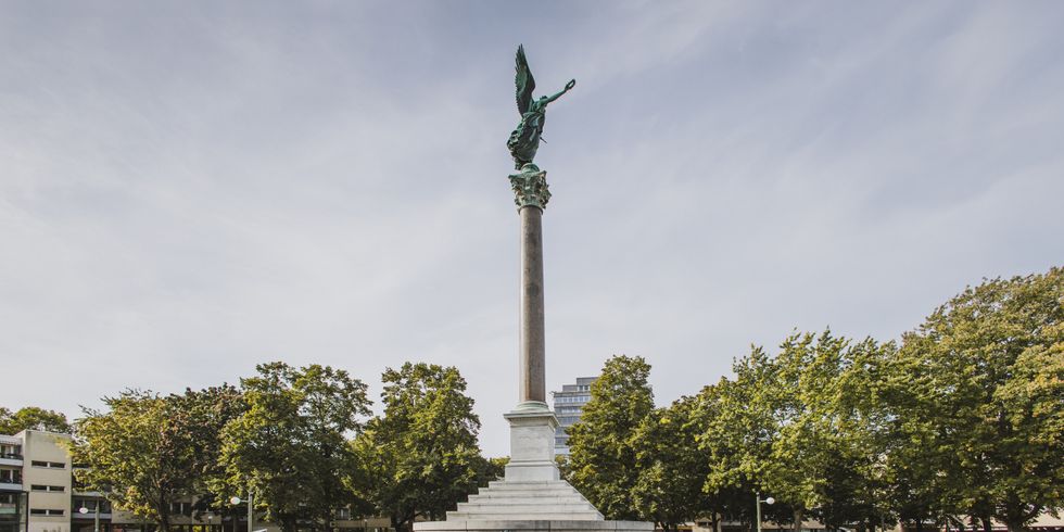 Säule am Mehringplatz