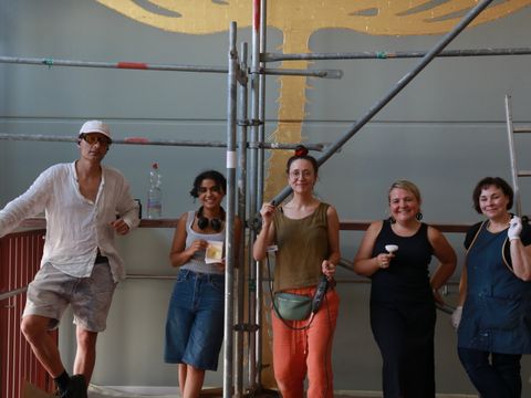 Marc-Antoine Carcéréri, Mina Tempa, Eva Susanne Schmidhuber, Anja Idehen, Anja Isensee (Bild: Eva Susanne Schmidhuber, VG Bildkunst)