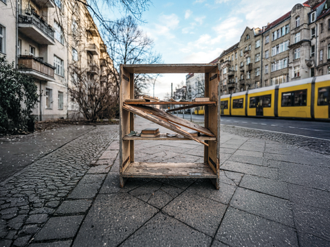 Stadtsauberkeit: Motiv WACKLA Regal bis zu 1.500 €