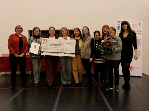 Preisverleihung 2. Platz Futur:ista e.V. (Bild: Bezirksamt Tempelhof-Schöneberg)