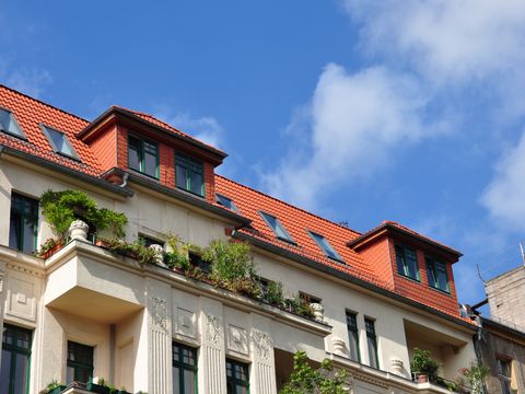 Dachwohnung in einem Wohnhaus