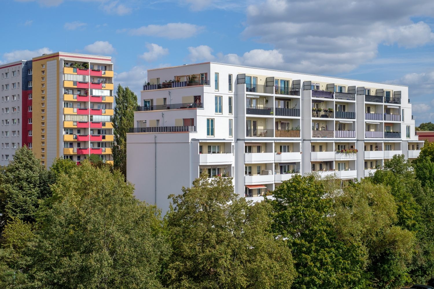 Aufstockung eines HOWOGE Bestandsgebäudes um 3 Etagen mittels Holzhybridbauweise