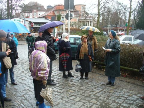 Am Bahnhof Grunewald, Foto: KHMM