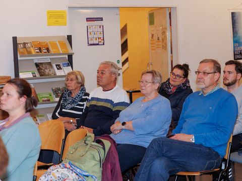 Publikum beim Info-Abend
