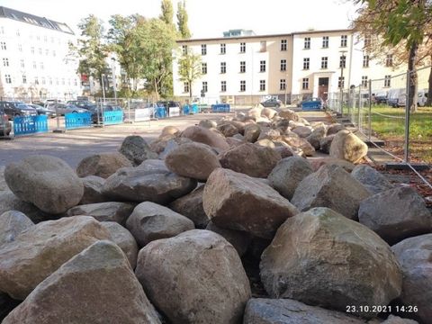 Lagerplatz für Findlinge