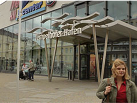 Einkaufszentrum Templehofer Hafen