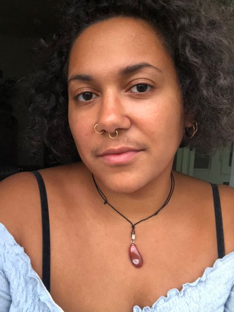 Porträtfoto von Melanie Erzuah