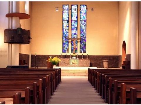 Bietet Kühlung an: Die Lindenkirche in Wilmersdorf