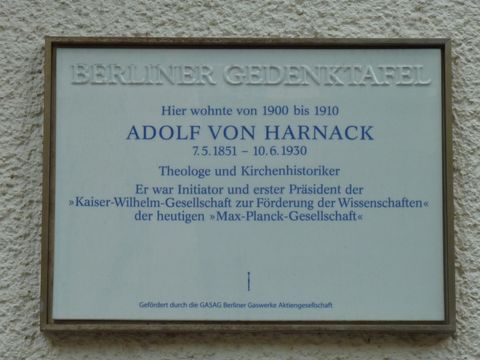 Gedenktafel für Adolph von Harnack, 3.7.2012 (Bild: Bezirksamt, KHMM)