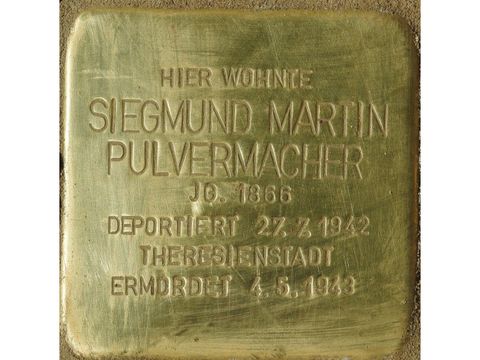 Stolperstein Martin Siegmund Pulvermacher (Bild: Stolpersteine-Initiative CW, Hupka)