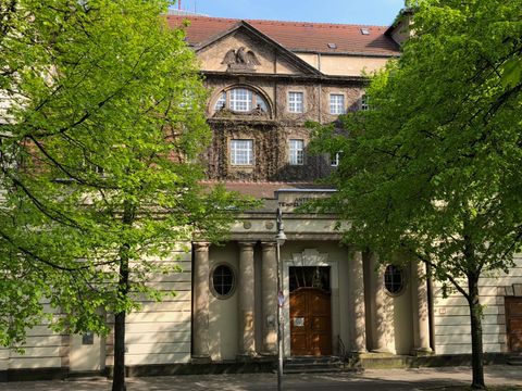 Amtsgericht Kreuzberg, Eingang Möckernstraße